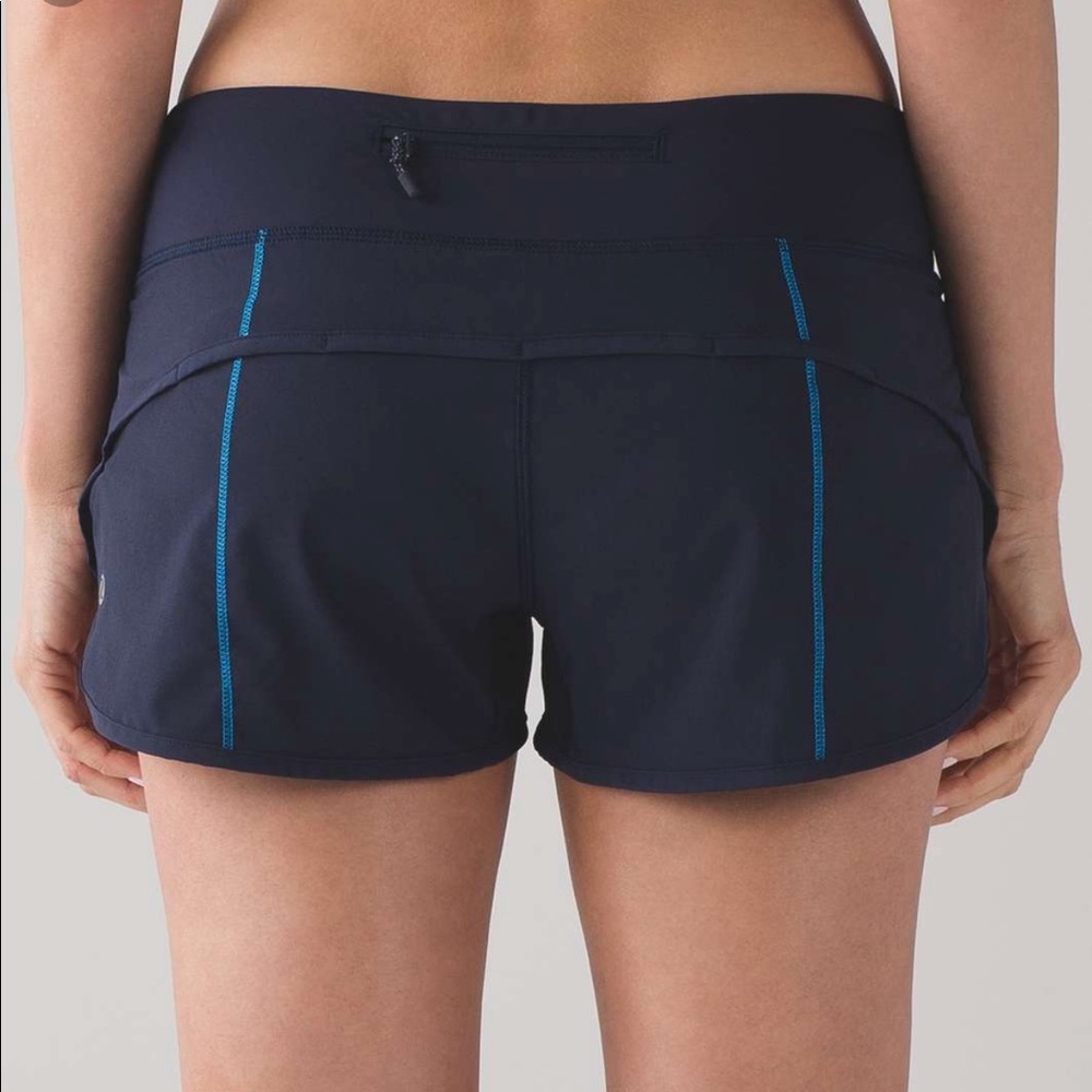 Lululemon Speed Up (4-way stretch) 2.5” Shorts